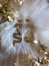Load image into Gallery viewer, SERPENT SUN earrings