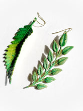 Load image into Gallery viewer, DREAMGAZE mismatched leaves earrings
